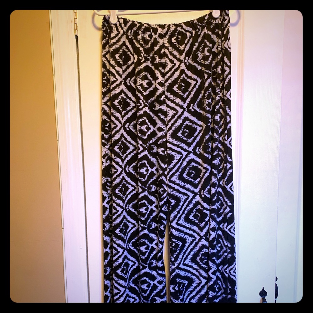 Black & White Palazzo Pants!!